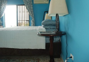 4BD villa on top of the hill, sea views, pool/Wi-Fi/cable TV/parking
