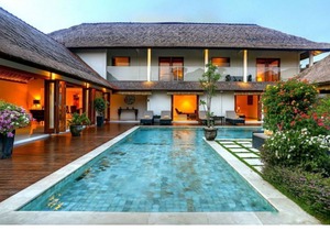 4BR Villa Seminyak 116