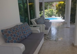 9BD 9BTH luxury party villa in central Sosua, guest-friendly, fully equipped!