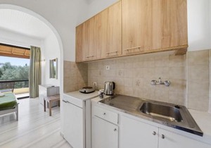 Alexandra Studio 11