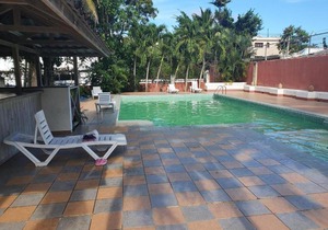 Apartamento completo con piscina a 3mts de la playa