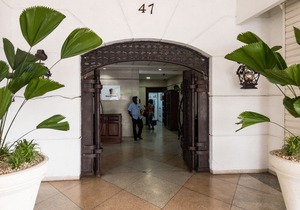 AWESOME Location- NACO * City Center* - Studio Apt