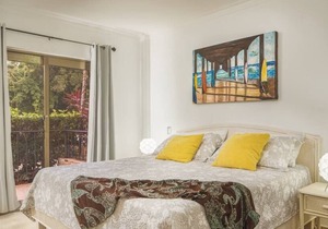 C-1 · Two Bed Condo in front of the Ocean, 2 Pools