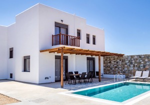 Cato Agro 1, Seafront Villa with Private Pool