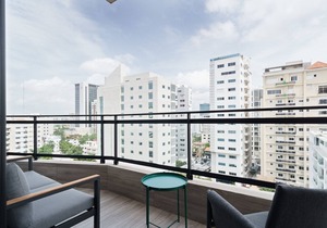City Getaway W/Pool in Regatta Living By YellowKey