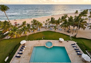 Costa del Sol · Majestic, Beach Front Penthouse 5BR w/VIEW, POOL