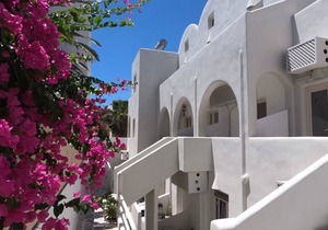 Economy 4 persons Studio 30 meters from Perissa Beach