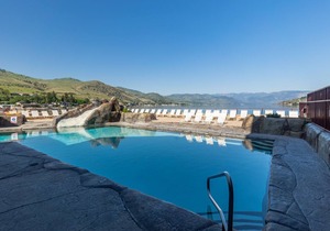 Grandview #308 - Third floor condo (no view). in Chelan
