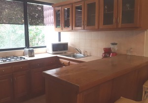 Guest-friendly 2BD 2BTH condo in beachfront residence near shops/bars