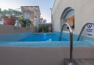 Holiday suite in a unique historical building
