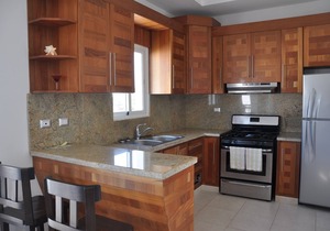 LUXURY FAMILY-FRIENDLY TOP FLOOR PENTHOUSE WITH LARGE POOL IN SOSUA CENTER