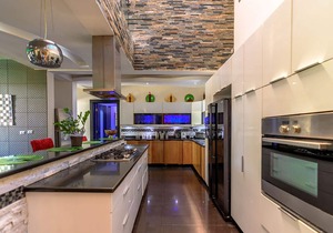 Luxury party complex in Sosua, 2 large villas, 16 BD/16 BTH, 2 pools, near all
