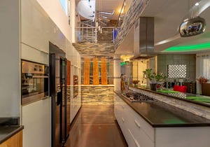 Luxury party complex in Sosua, 2 large villas, 16 BD/16 BTH, 2 pools, near all