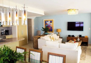 @Marbella 3BR | 11th Floor| Beachfront| Breakfast