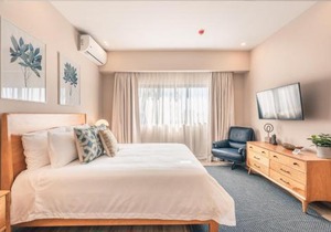 Most exclusive Condo- Hotel in Town -802