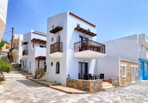 Myrtos Mare Sea Front Suite