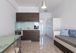 Mythos studio 5,near beach & tavern,South Crete