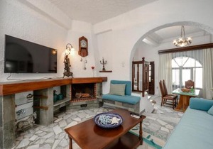 Naxos Center Houses