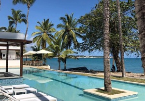 Outstanding 1 Bedroom Apartment, Pool View (A)