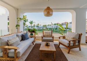 Punta Palmera Beachfront Apartment