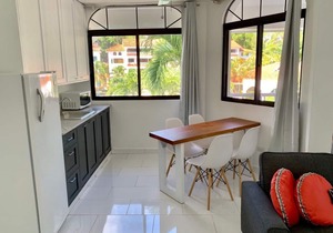 Quiet Romantic and Sexy Getaway Newly Renovated 7-1- 19