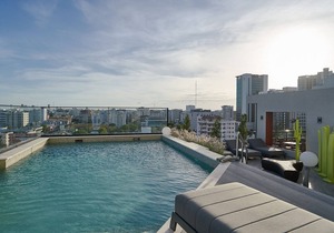 *Spa* pool*city views |1br fast wifi* YellowKey