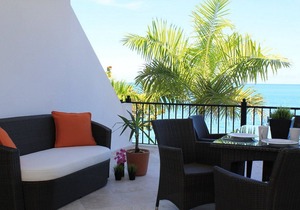 Spacious 3BD 3BTH beachfront condo with sea views near all Cabarete amenities