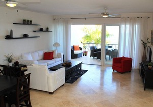 Spacious 3BD 3BTH beachfront condo with sea views near all Cabarete amenities