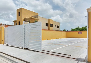 Studio with Kitchen in Corales del Sur, Close to the Airport, Santo Domingo Este