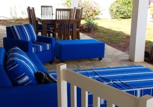 Villa de Colores 3 Rooms 5 king Beds