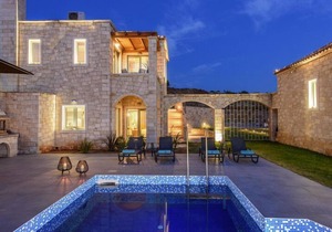 Villa with private pool in Chersonissos