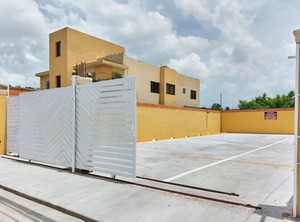 Close Sirena San Isidro | Corales del Sur