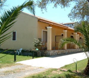 Located Holiday At The Sea Beach Aghios Petros 