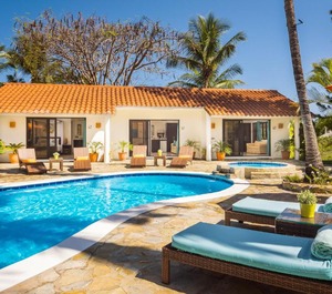 Bungalow Cozy At The Beach Town 