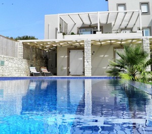 Cretan Mansion Swimming 