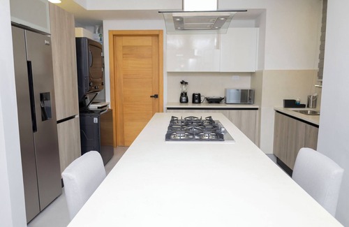 Sarasota Apartment | 1 Bed Apartment, floor 5