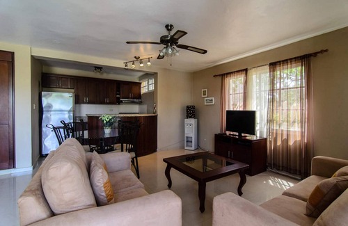 Urbanizacion Tavarez House | 1-bedroom pets-friendly condo in Sosua, AC/TV/Wi-Fi/parking