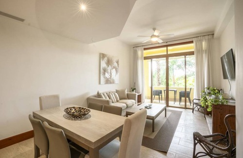 Los Altos Apartment | 100 m² Apartment ∙ 1 bedroom ∙ 4 guests