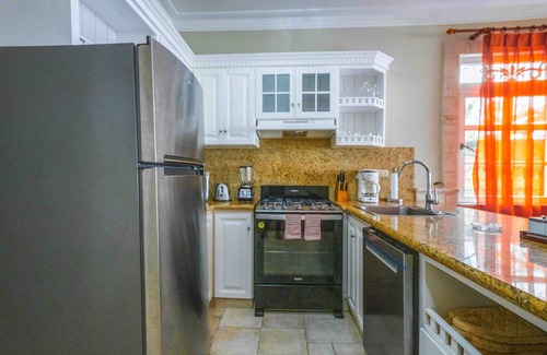 El Batey Condo | 2 BR Beach Front Condo in Sosua with Stunning Views - Newly Renovated