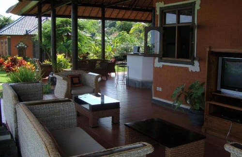 Kayu Putih Resort | 210 m² Resort ∙ 3 bedrooms ∙ 10 guests
