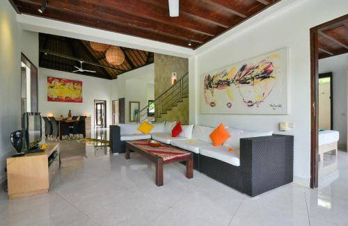Umeanyar Villa | 250 m² Villa ∙ 4 bedrooms ∙ 8 guests