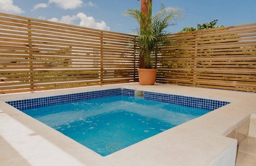 Sosua Apartment | 2BD condo near shops/clubs/beaches, with outdoor bathtube