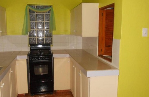Villas Ana Maria Apartment | 2BD condo with pool/parking/TV/Internet, near beaches&shops
