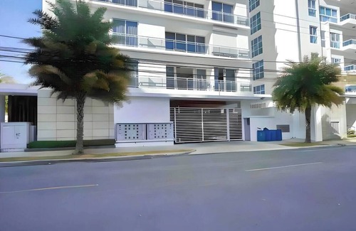 Downtown Santo Domingo Apartment | 2BR Luxury Sunshine Apt 5 +Bonus