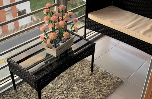 Evaristo Morales Apartment | 3-bedroom apartment comodidad y tranquilidad , seguridad