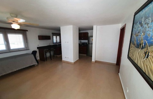 Sosua Villa | 4-bedroom inexpensive villa steps to the sandy beach, with pool/cable TV/Wi-Fi