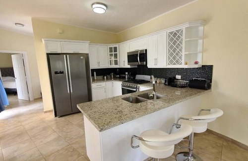 La Mulata Villa | 4-bedroom villa in Sosua, guest-friendly, free shuttle bus