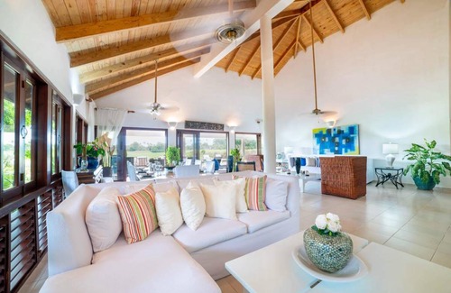 Los Lagos Villa | 500 m² Villa ∙ 5 bedrooms ∙ 10 guests