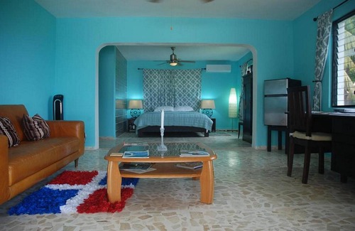 Los Cerros Villa | 5BD villa on top of the hill, sea views, pool/Wi-Fi/cable TV/parking