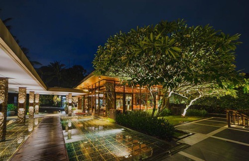 Sayan Villa | 795 m² Villa ∙ 2 bedrooms ∙ 4 guests